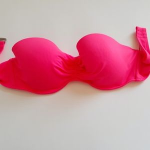 Victoria Secret Swim Top, 38D